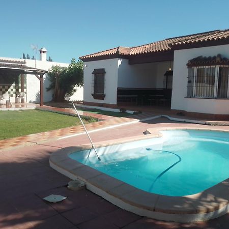 Agradable Chalet Con Piscina Para Escapadas. Chiclana de la Frontera Exteriör bild