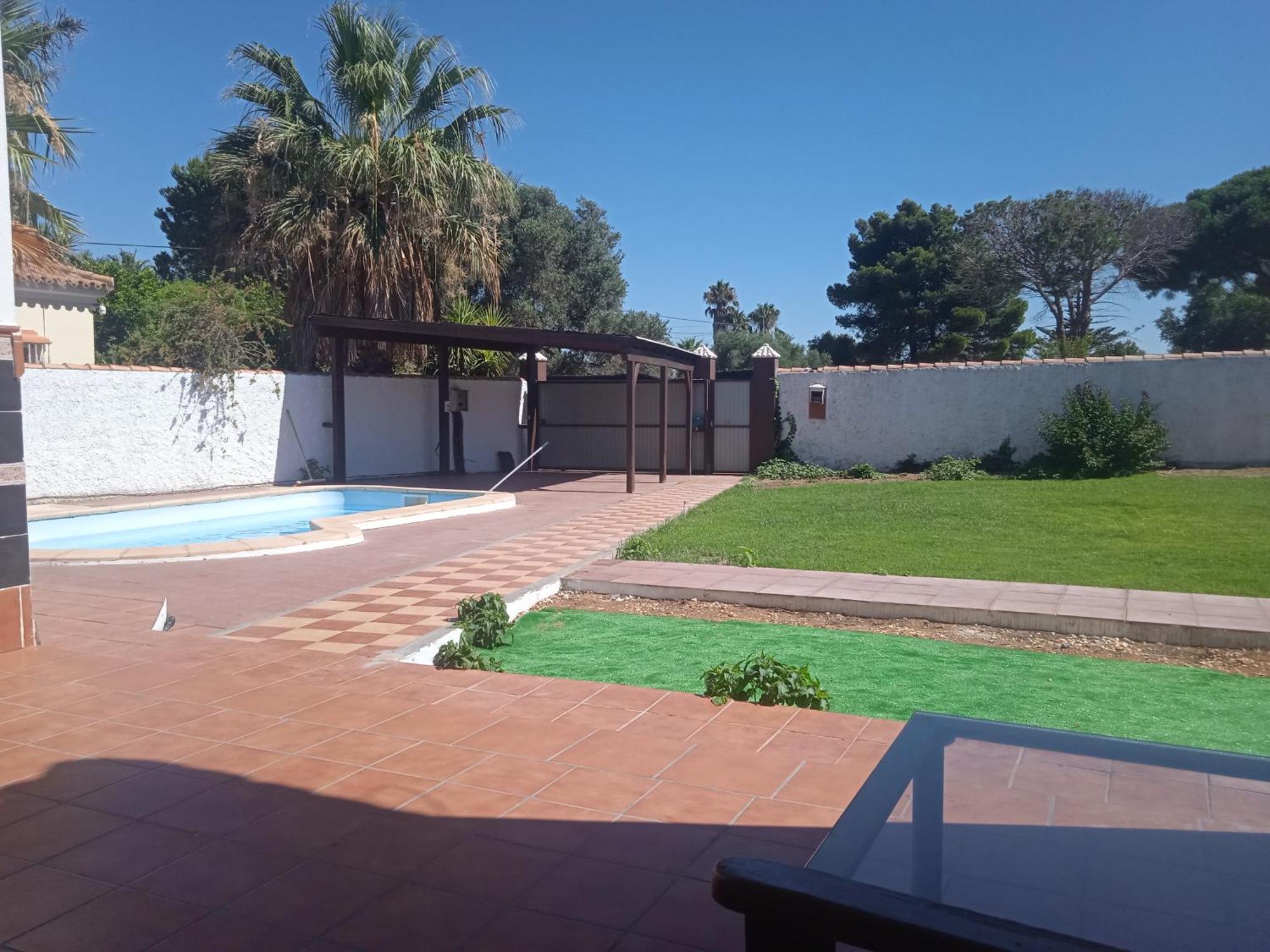 Agradable Chalet Con Piscina Para Escapadas. Chiclana de la Frontera Exteriör bild
